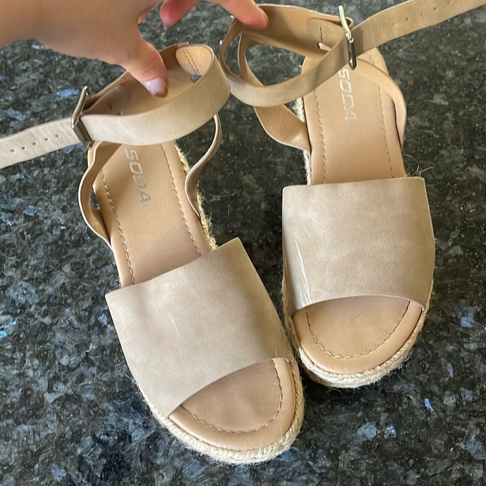 Espadrilles